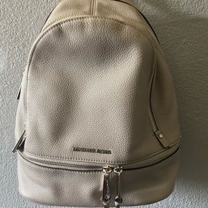 Michael Kors Rhea Medium Backpack